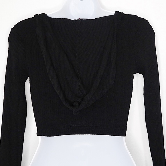 Fashion Nova | NWOT* Black Crop Long Sleeve Hoodie - Picture 3 of 8